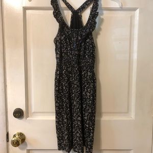Women’s dress